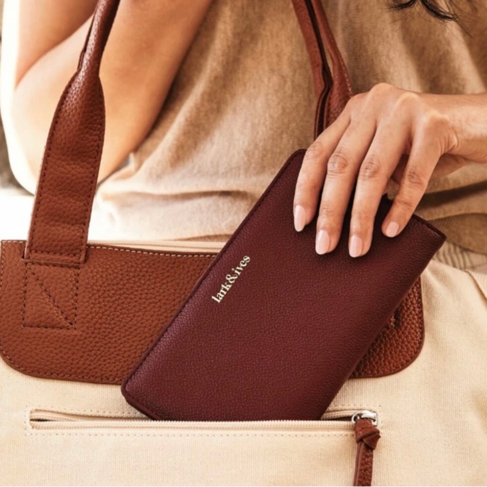 Lark & Ives burgundy wallet - new